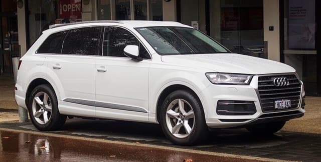 Audi Q7 4M LCI 2025+ Far Camı