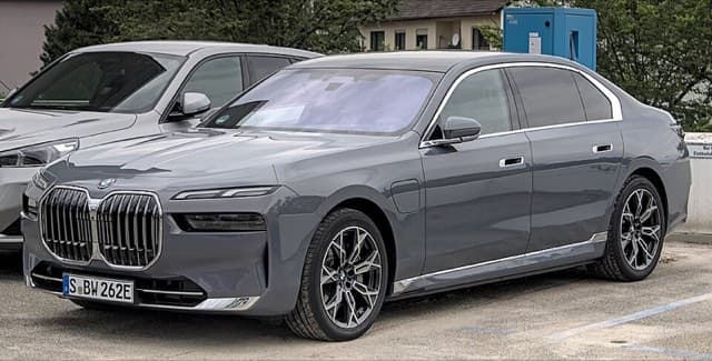 BMW 7 Serisi araç fotoğrafı