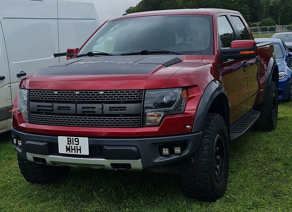 Ford F-150 Raptor 2009–2014 Far Camı
