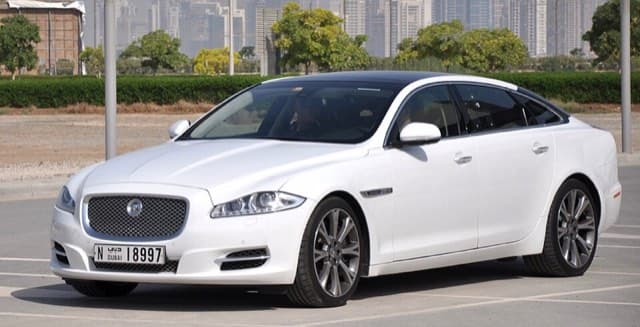 Jaguar XJ 2009–2019 araç fotoğrafı