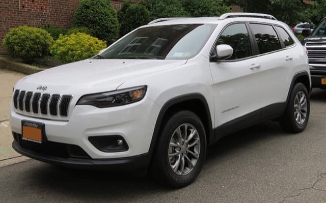 Jeep Cherokee 2014–2018 araç fotoğrafı