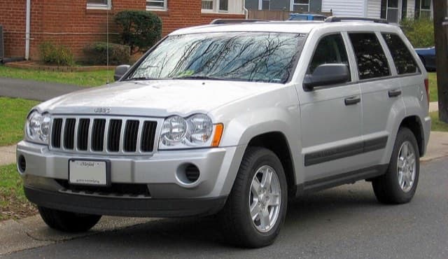 Jeep Grand Cherokee araç fotoğrafı