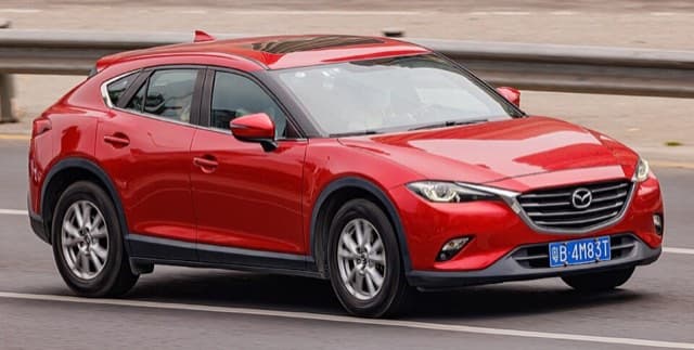Mazda CX4 araç fotoğrafı