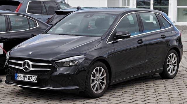Mercedes-Benz B Serisi araç fotoğrafı