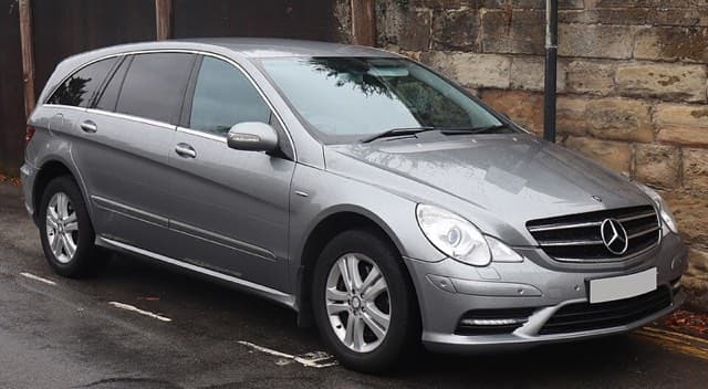 Mercedes-Benz R Serisi araç fotoğrafı