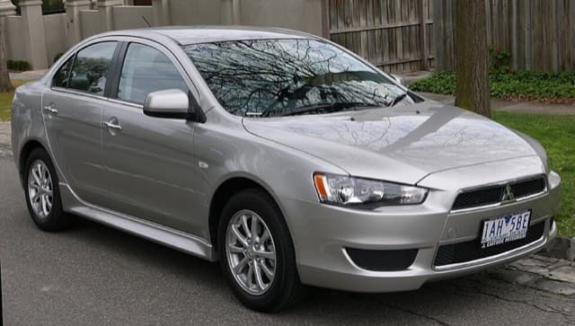 Mitsubishi Lancer araç fotoğrafı