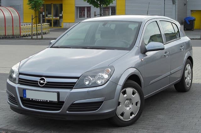 Opel Astra H 2004–2010 Far Camı