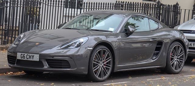 Porsche Boxster / Cayman 982 2012–2016 araç fotoğrafı