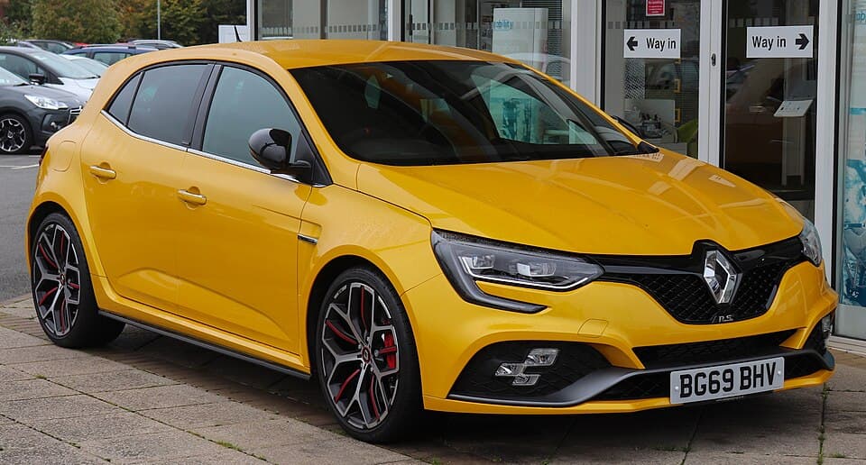 Renault Megane 4 Far Camı