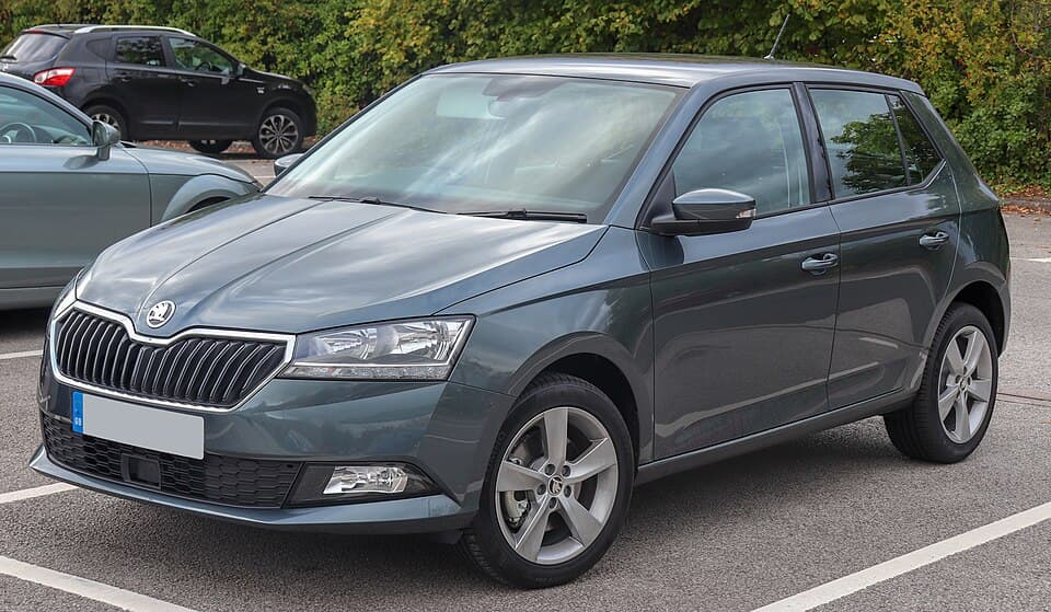 Skoda Fabia 2016–2019 Far Camı