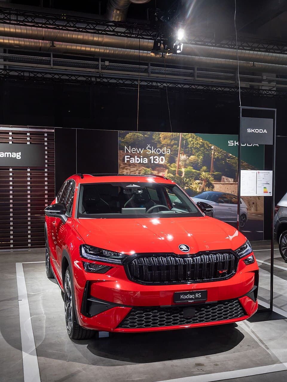 Skoda Kodiaq 2023+ Far Camı