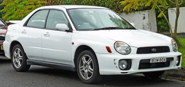Subaru Impreza 2003–2005 Far Camı