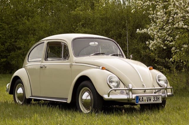 Volkswagen Beetle 2003–2004 araç fotoğrafı