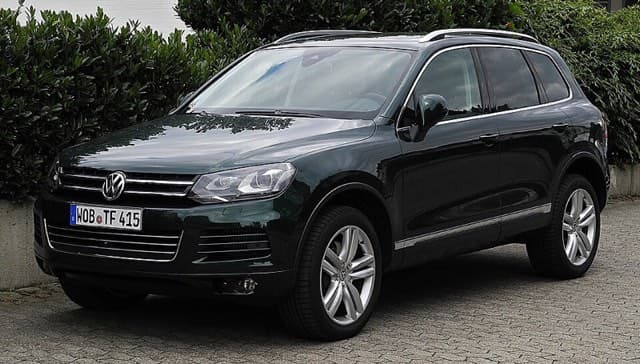 Volkswagen Touareg II 2010–2014 araç fotoğrafı
