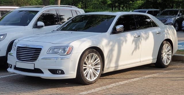 Chrysler 300C araç fotoğrafı