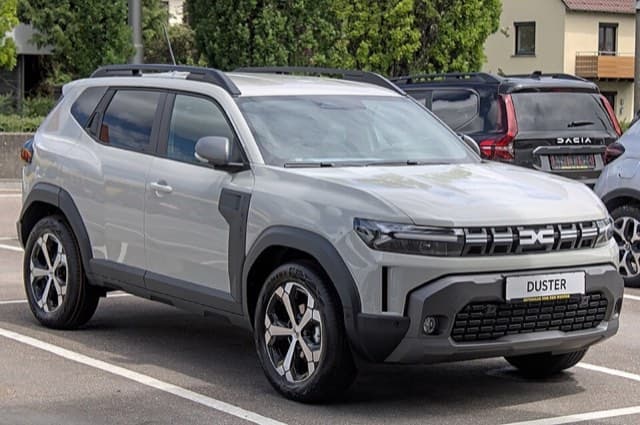 Dacia Duster araç fotoğrafı