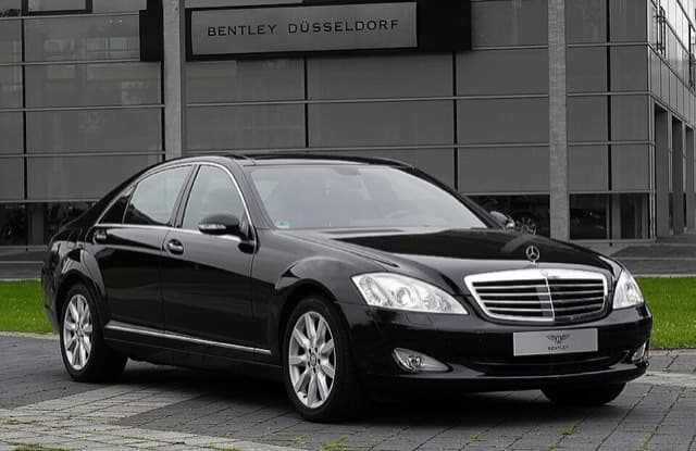 Mercedes-Benz S Serisi W221 2005–2009 araç fotoğrafı